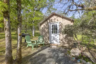 395 S Livingston Way, Grants Pass, OR 97526 - Photo 18