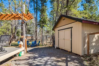 55526 Circle Street, Bend, OR 97707 - Photo 28