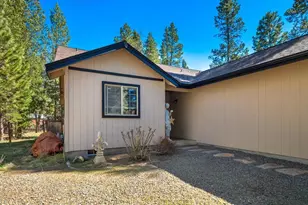 55526 Circle St, Bend, OR 97707 - Photo 6