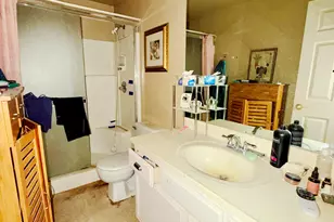 445 Midway Rd, Medford, OR 97501 - Photo 6