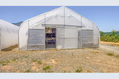 [Address not provided], Grants Pass, OR 97527 - Photo 38