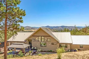 693 Ironwood Dr, Eagle Point, OR 97524 - Photo 6