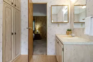 61067 Chuckanut Dr, Bend, OR 97702 - Photo 16