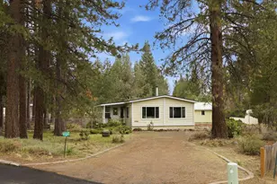 61067 Chuckanut Dr, Bend, OR 97702 - Photo 2