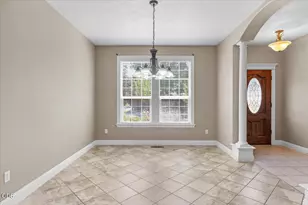 4549 Wolf Run Dr, Medford, OR 97504 - Photo 8