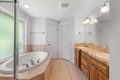 4549 Wolf Run Drive, Medford, OR 97504 - Photo 24