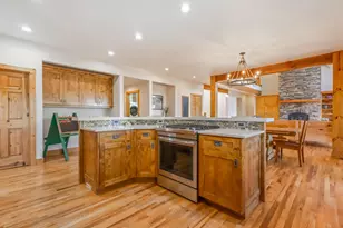 69590 Omaha Rd, Sisters, OR 97759 - Photo 16