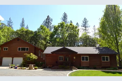 737 Pinecrest Drive, Grants Pass, OR 97527 - Photo 1