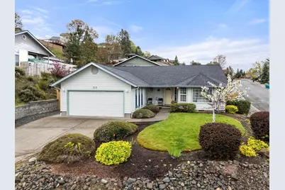 1515 Panoramic Loop, Grants Pass, OR 97527 - Photo 1