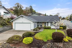 1515 Panoramic Loop, Grants Pass, OR 97527 - Photo 1