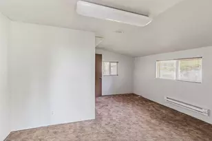 5600 Demaray Dr, Grants Pass, OR 97527 - Photo 20