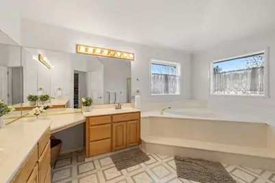 395 Autumn Lane, Jacksonville, OR 97530 - Photo 26