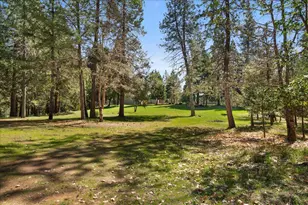 525 Templin Ave, Grants Pass, OR 97526 - Photo 46