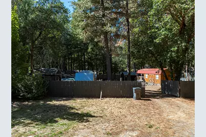 3504 Azalea Drive, Grants Pass, OR 97526 - Photo 12