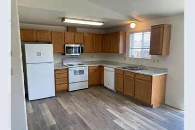 1762 SW 35th Street, Redmond, OR 97756 - Photo 4