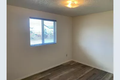1762 SW 35th Street, Redmond, OR 97756 - Photo 12