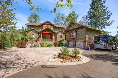 343 Rene Drive, Shady Cove, OR 97539 - Photo 4