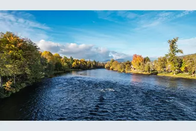 343 Rene Drive, Shady Cove, OR 97539 - Photo 2