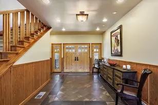 343 Rene Dr, Shady Cove, OR 97539 - Photo 6