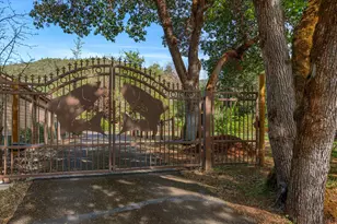 343 Rene Dr, Shady Cove, OR 97539 - Photo 72