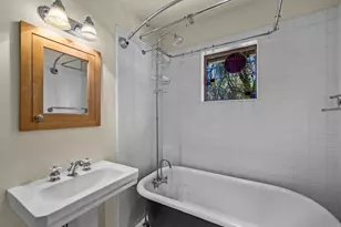 1645 NW 3rd St, Bend, OR 97703 - Photo 14