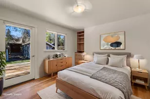 1645 NW 3rd St, Bend, OR 97703 - Photo 16