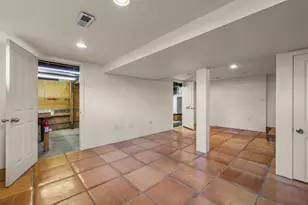 1645 NW 3rd St, Bend, OR 97703 - Photo 20