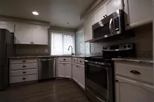 2307 Jeremy St, Central Point, OR 97502 - Photo 10