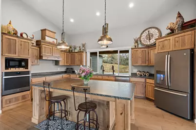 182 Blue Chip Lane, Grants Pass, OR 97527 - Photo 12