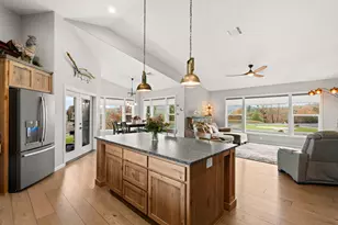 182 Blue Chip Ln, Grants Pass, OR 97527 - Photo 10