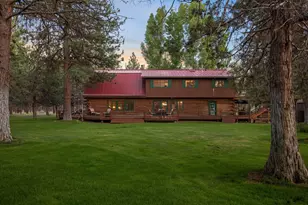 69435 Green Ridge Loop, Sisters, OR 97759 - Photo 2