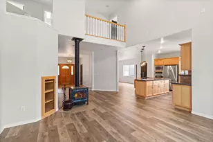 3715 Little Applegate Rd, Jacksonville, OR 97530 - Photo 6