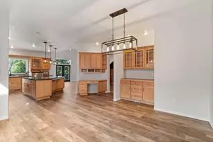 3715 Little Applegate Rd, Jacksonville, OR 97530 - Photo 14