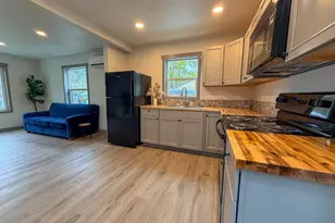 215 N Humbolt St, Canyon City, OR 97820 - Photo 8