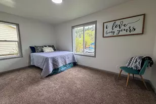 215 N Humbolt St, Canyon City, OR 97820 - Photo 12