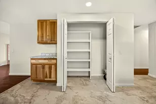 1680 Brookhurst St, Medford, OR 97504 - Photo 6