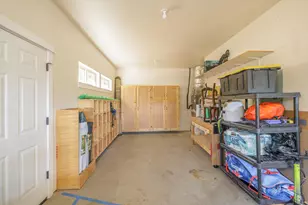 16802 Pony Express Way, Bend, OR 97707 - Photo 32