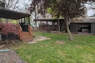 1055 N 5th, Jacksonville, OR 97530 - Photo 16