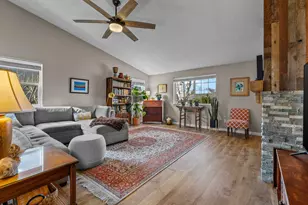 20731 Justice Ct, Bend, OR 97701 - Photo 8