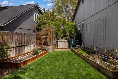20731 Justice Court, Bend, OR 97701 - Photo 22