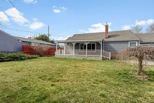 3854 Summers Ln, Klamath Falls, OR 97603 - Photo 24