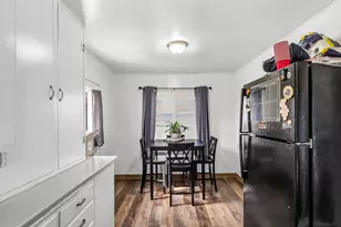 3854 Summers Ln, Klamath Falls, OR 97603 - Photo 6