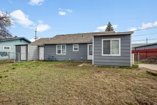 3854 Summers Ln, Klamath Falls, OR 97603 - Photo 22