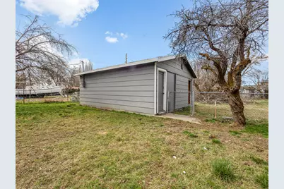 3854 Summers Lane, Klamath Falls, OR 97603 - Photo 24