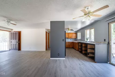 16184 Del Pino Drive, La Pine, OR 97739 - Photo 4