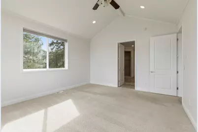 6586 Coopers Hawk Road, Klamath Falls, OR 97601 - Photo 22