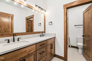 17780 Preservation Loop, Bend, OR 97707 - Photo 34