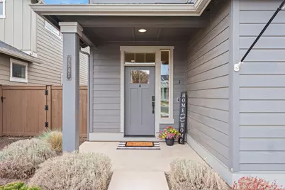 4541 SW 36th Street, Redmond, OR 97756 - Photo 2