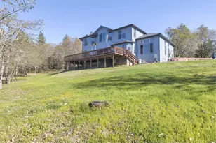 547 Jackpine Dr, Grants Pass, OR 97526 - Photo 54