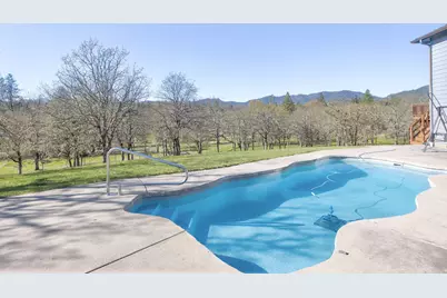 547 Jackpine Drive, Grants Pass, OR 97526 - Photo 50